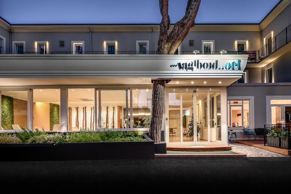 Hotel Vagabond Riccione Exteriör bild